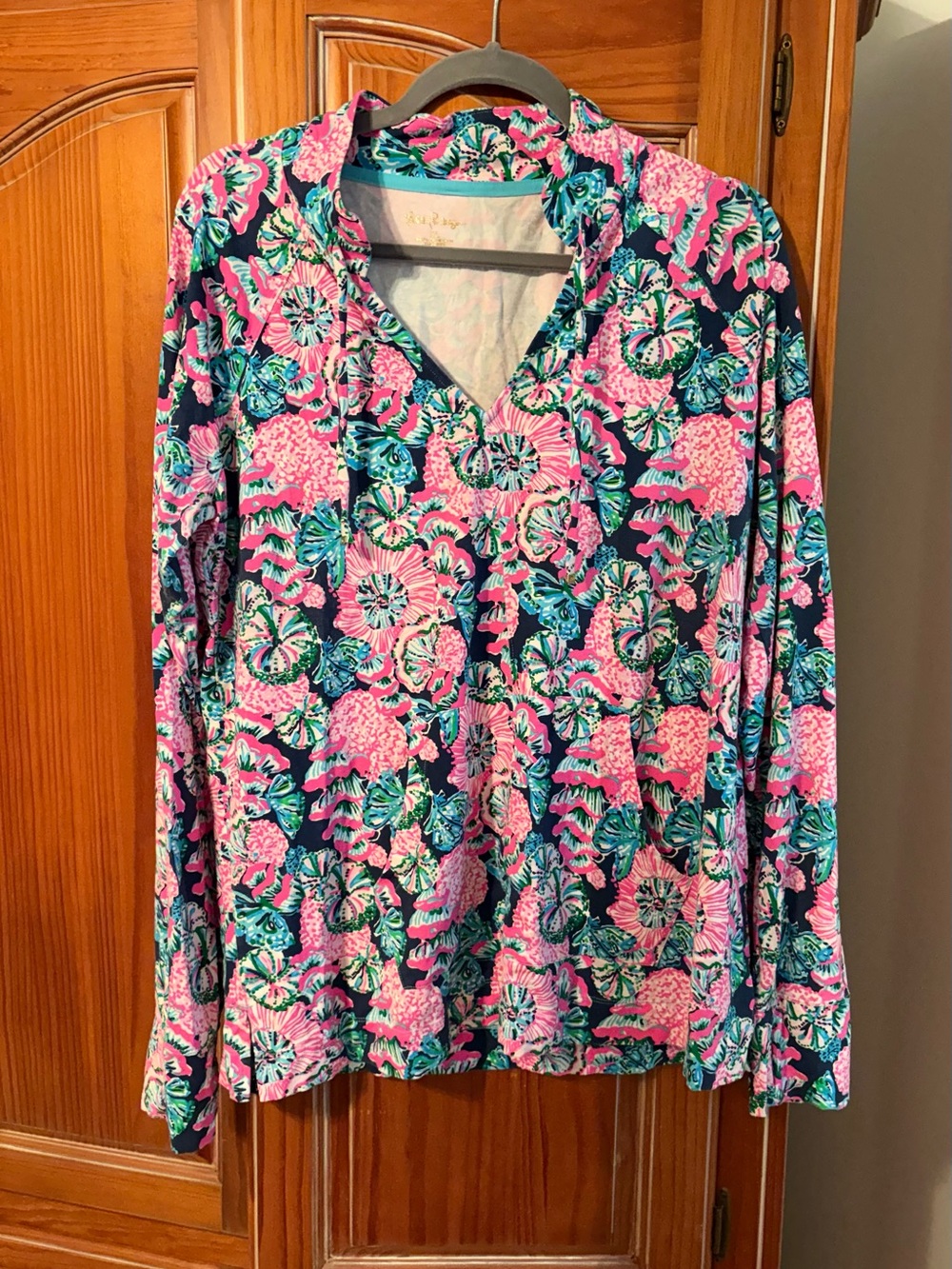 Lilly Pulitzer Pink & Navy Long Sleeve V-Neck Floral Top